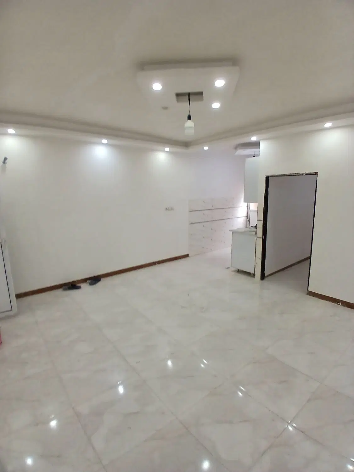 اجاره تک خوابه در فلکه رازی خ گلها