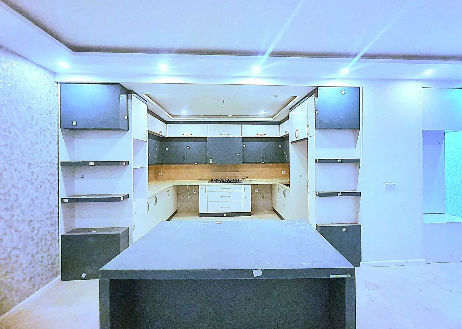 آپارتمان ۱۵۰ متری نوساز هاشمیه