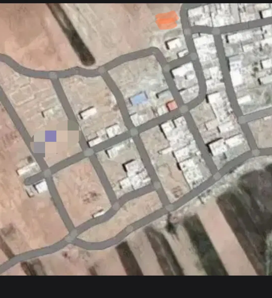 زمین کرم اباد