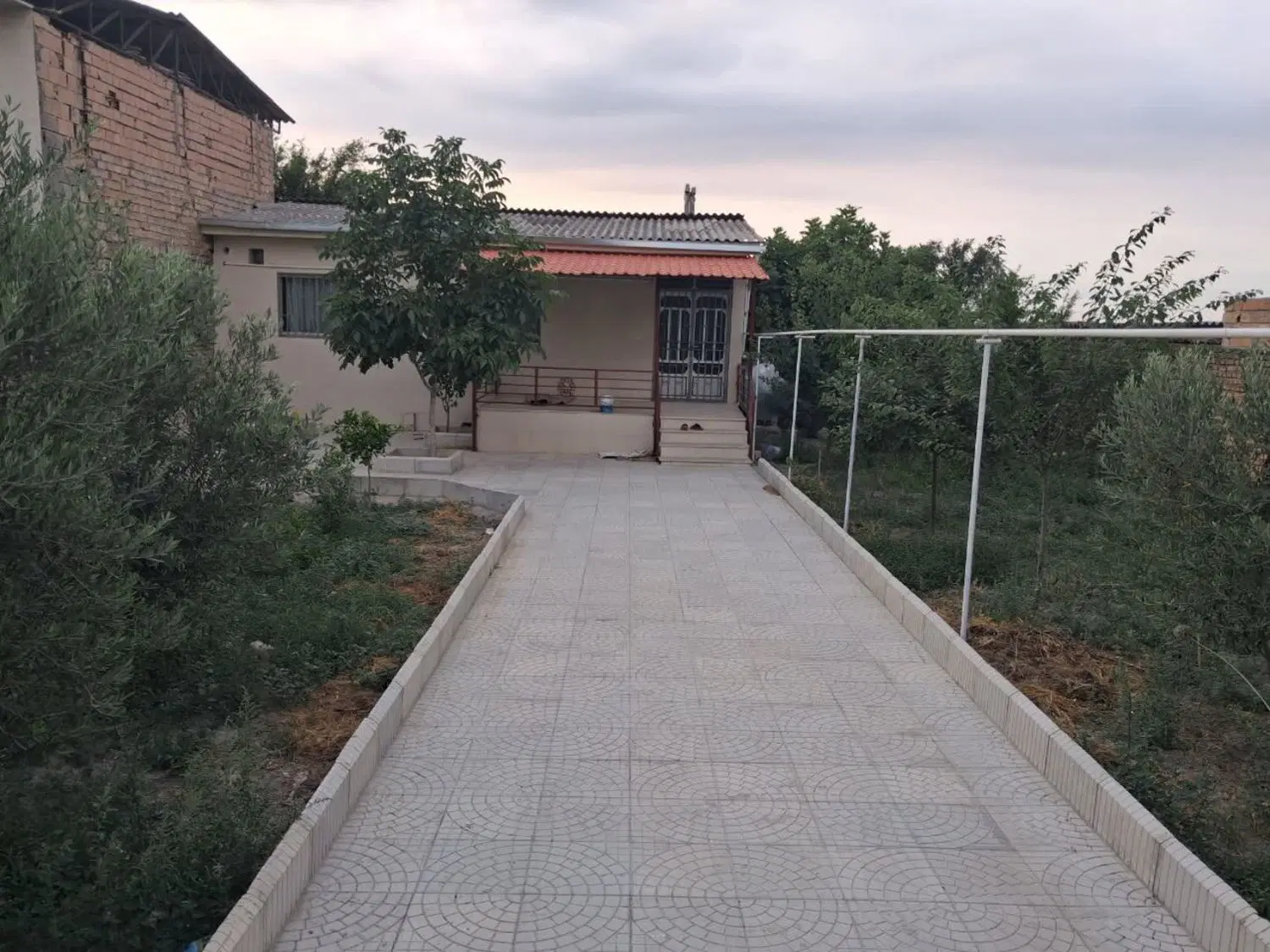 ویلائی باغی _ لمسک _ بافت _ ۵۰۰ متر