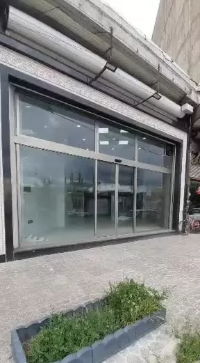 فروش مغازه ۱۳۵ متری  جانبازان اول جاده بولاماج