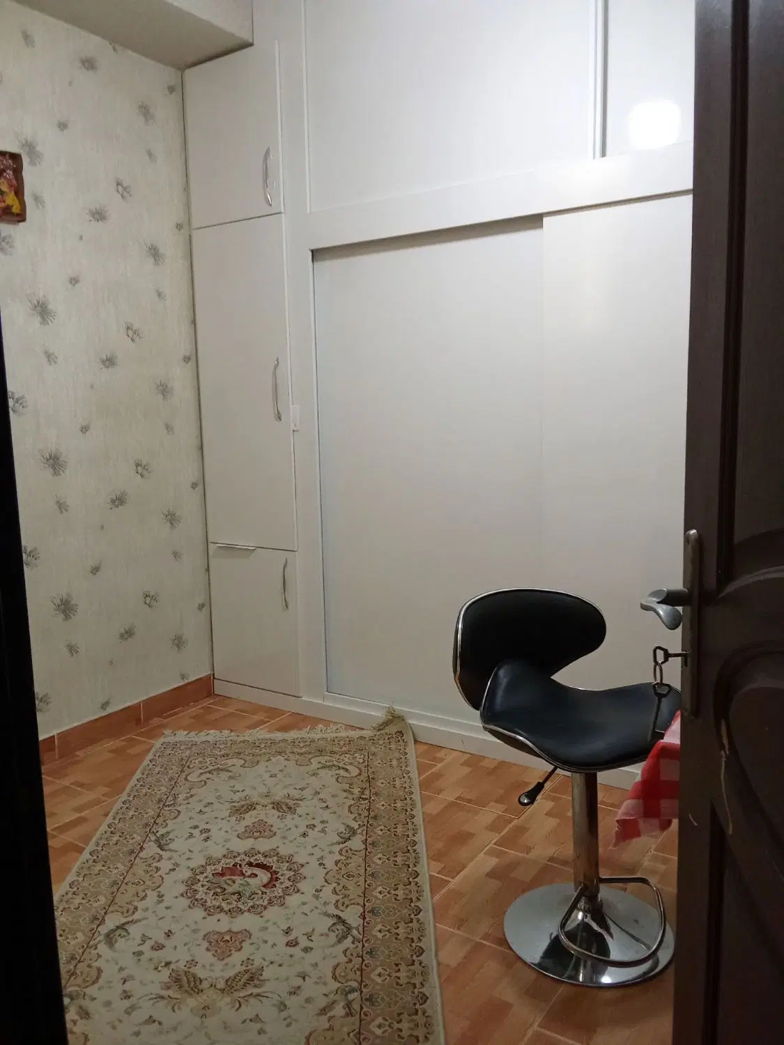 رهن و اجاره اپارتمان 100متری کوی گلریزان