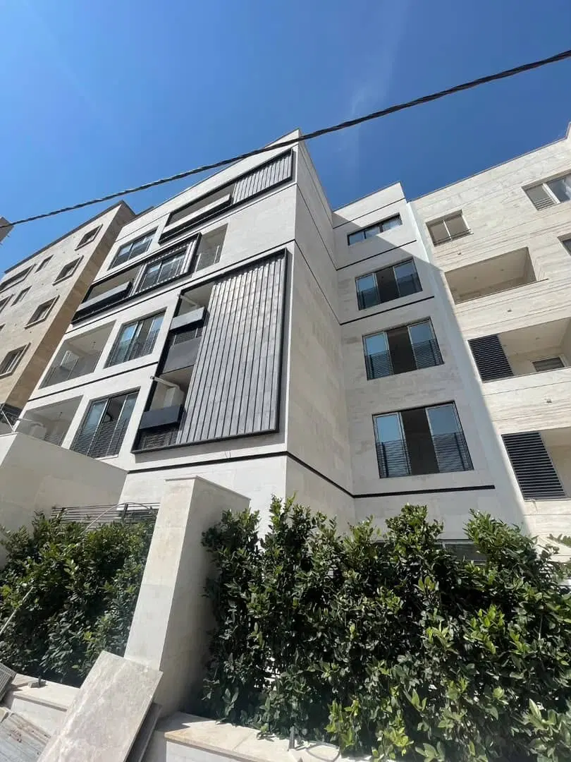 مشارکت در ساخت 470 متری