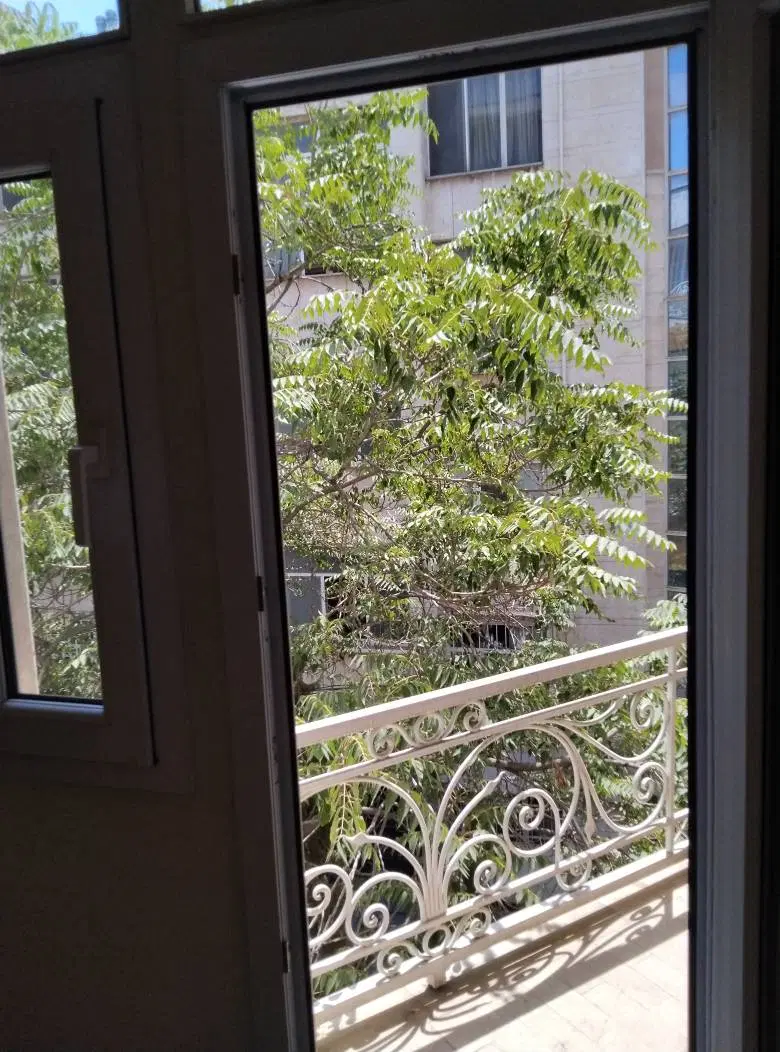 اجاره ۶۱متر ۱خواب غرق نور فول امکانات اختیاریه