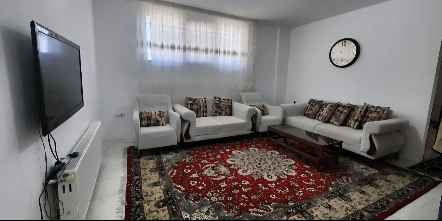 آپارتمان ۸۱متر دو خواب ۱۰۰رهن ۱۸ اجاره