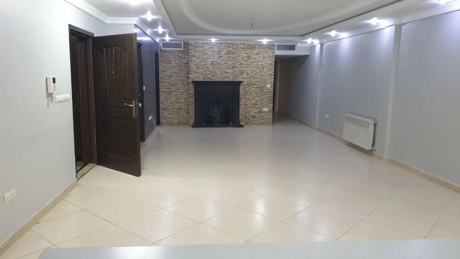 ۱۳۰ متر تکواحدی (خیابان باباطاهر )