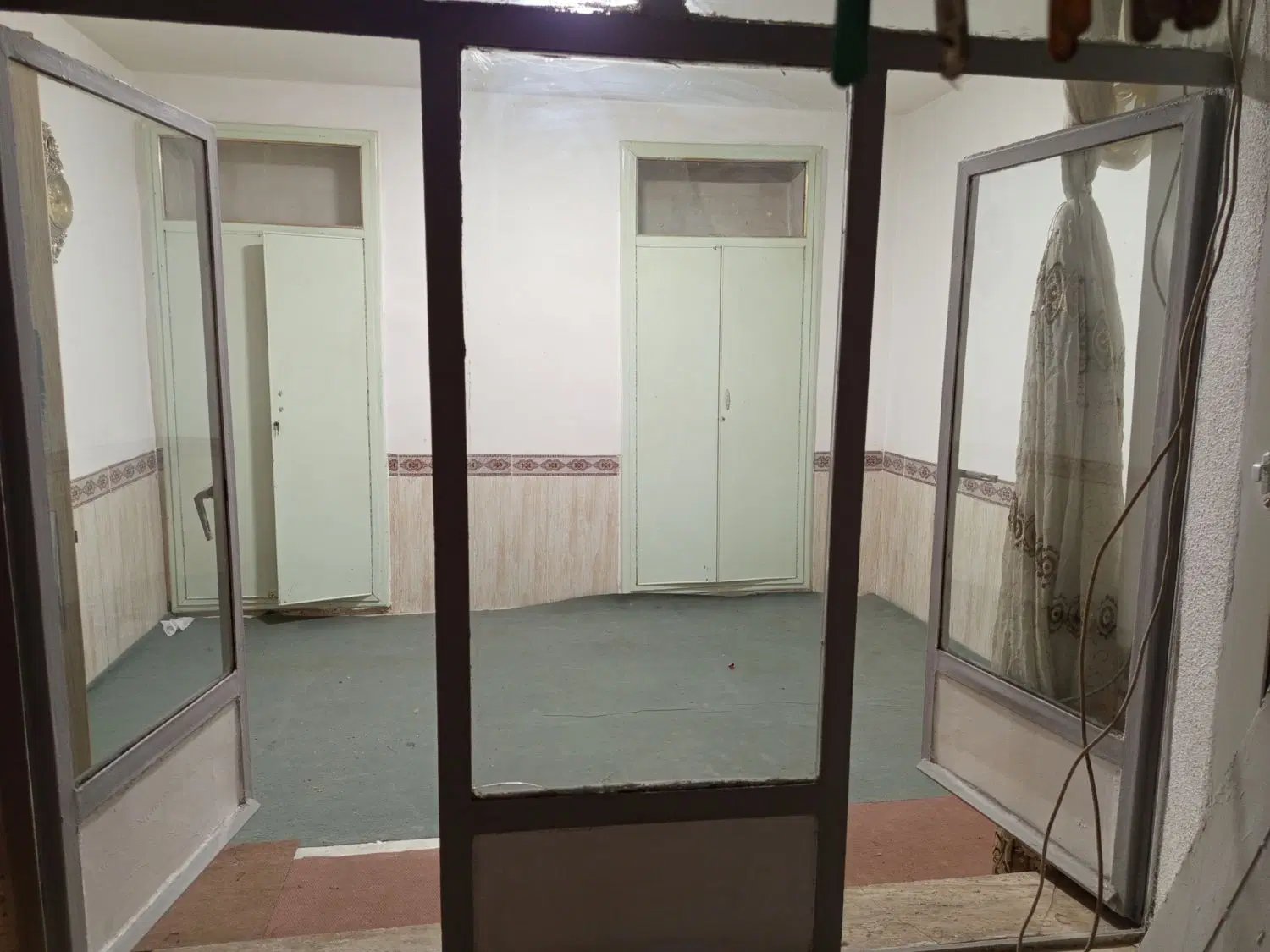 اجاره فقط به یک خانم مسن و پیر