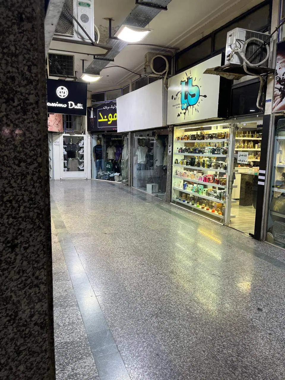 مغازه پاساژ صدف طبقه همکف راهروی وسط