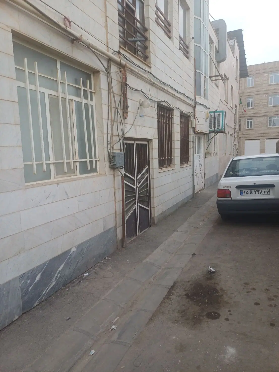 طبقه همکف ۶۰متری  گاوخانه
