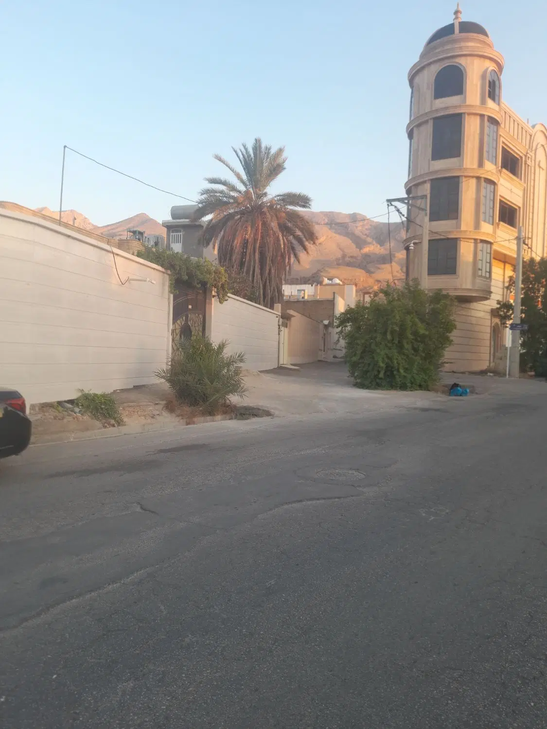 زمین بر خیابان بلوار مادر