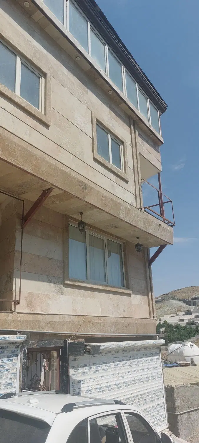 ۸۳ متر اپارتمان در مطهری