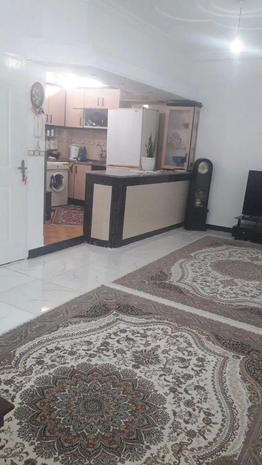 خانه دوطبقه..واحد اول برای فروش