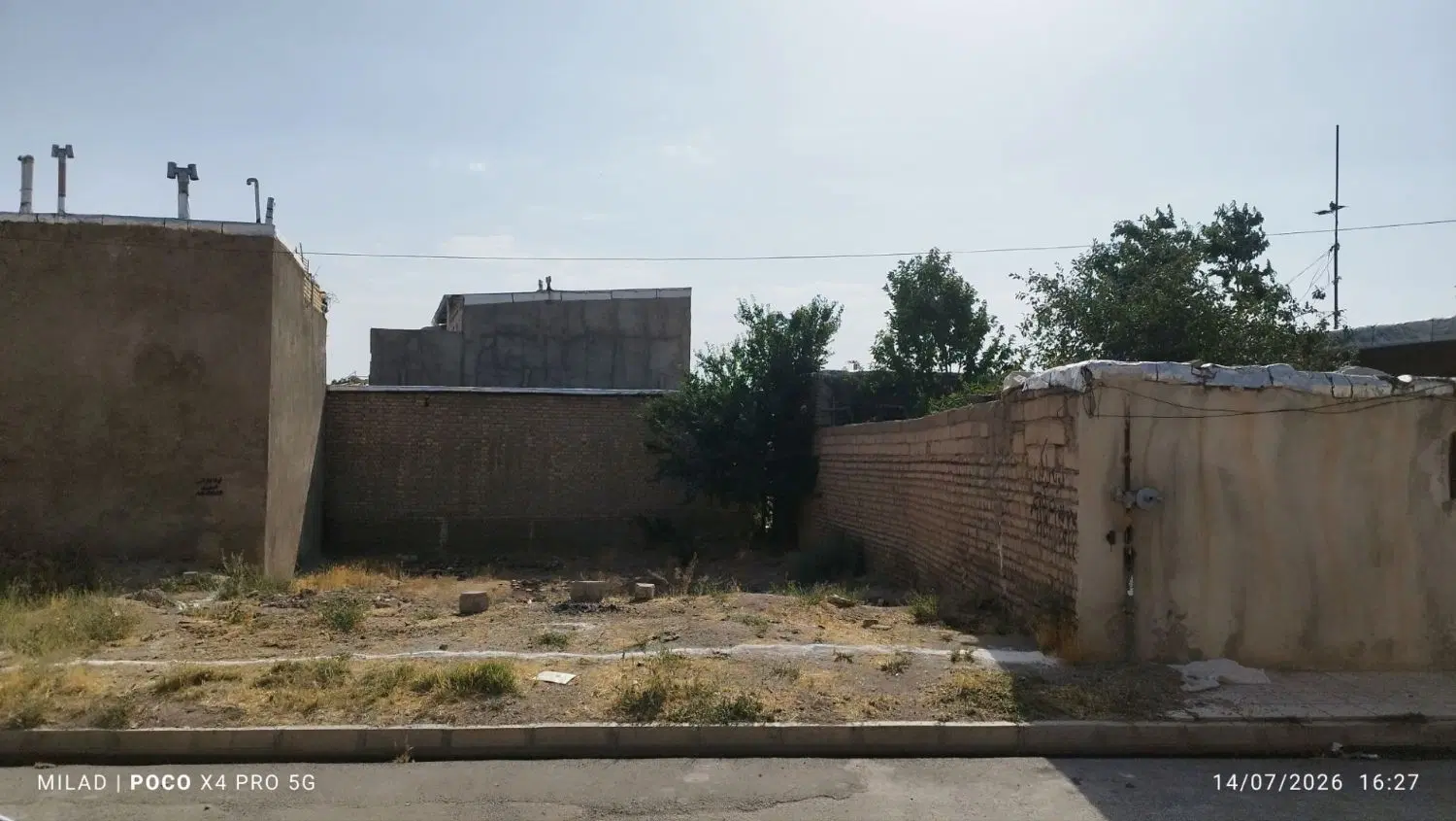 زمین مسکونی سند دار