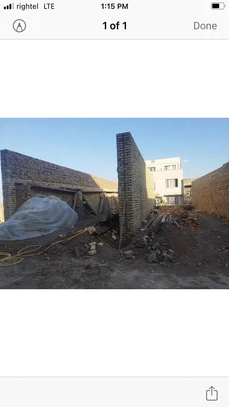 ساختمان نیمه کاره شهرک امیریه