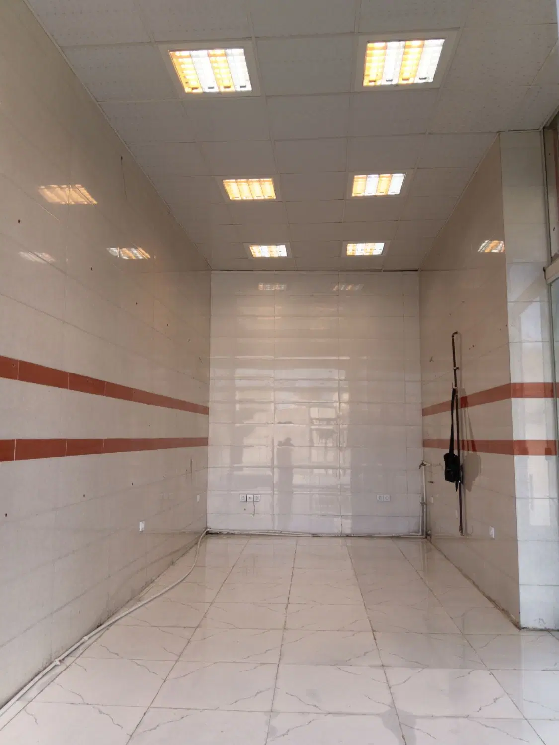 مغازه دوبر ۲۷ متر