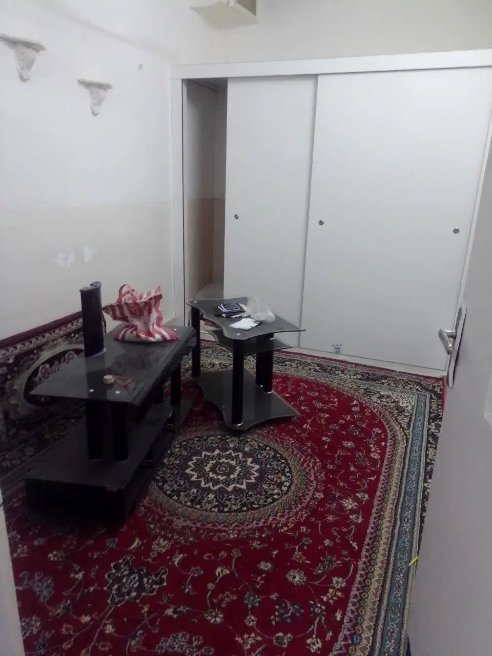 زیرزمین اجاره ای شهرقائم