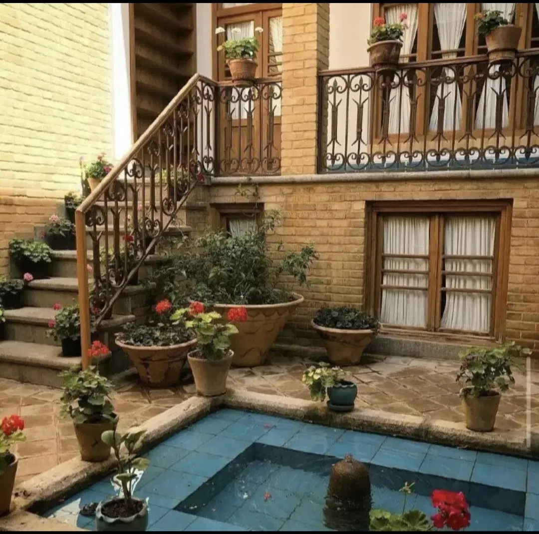 اجاره خانه دربست دوطبقه ۱۰۰ متر در اسکندری جنوبی