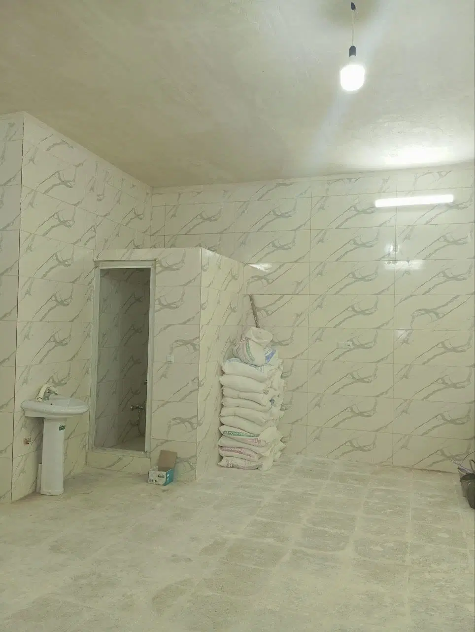 همکف فروشی