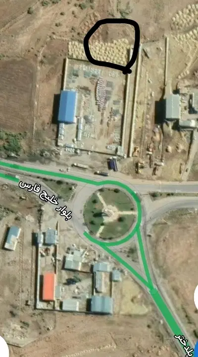 زمین 200 متری
