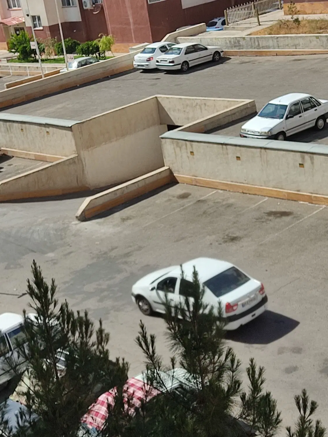 اجاره پارکینگ