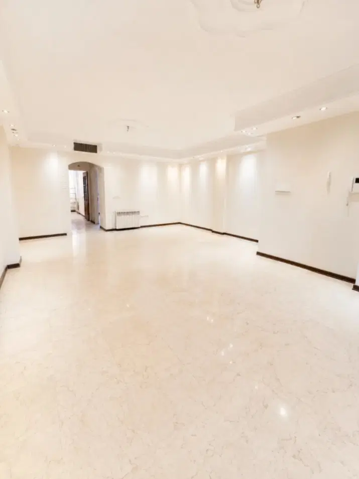 ۱۰۴متر تاپ لوکیشن_ فول _ تکواحدی_ مستطیل طلایی
