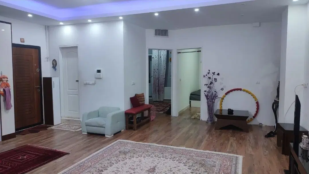۷۳ متر دو خواب _ خوش نقشه _ تک واحدی