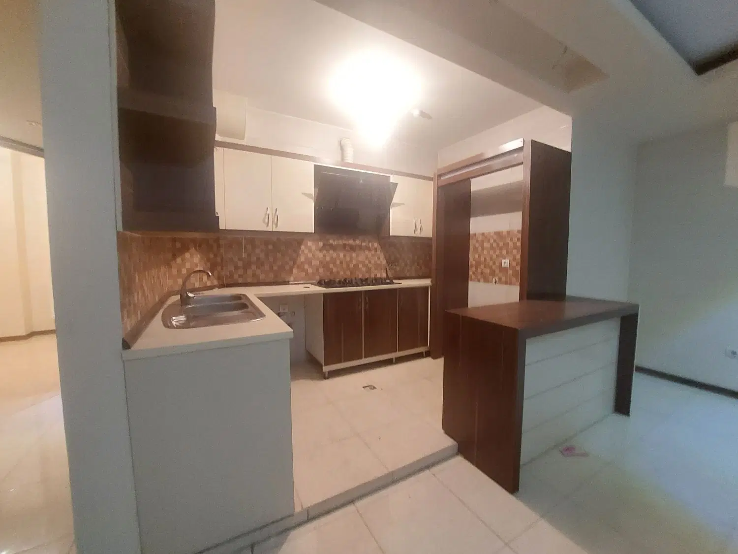 اپارتمان عطار ۷۹متر