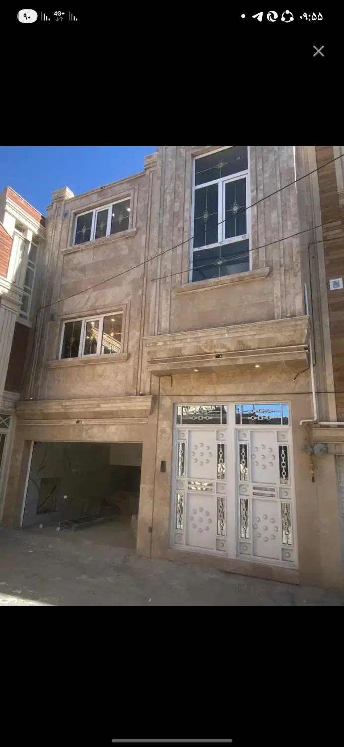 خانه فروشی ازادشهر ۳ طبقه تکمیل