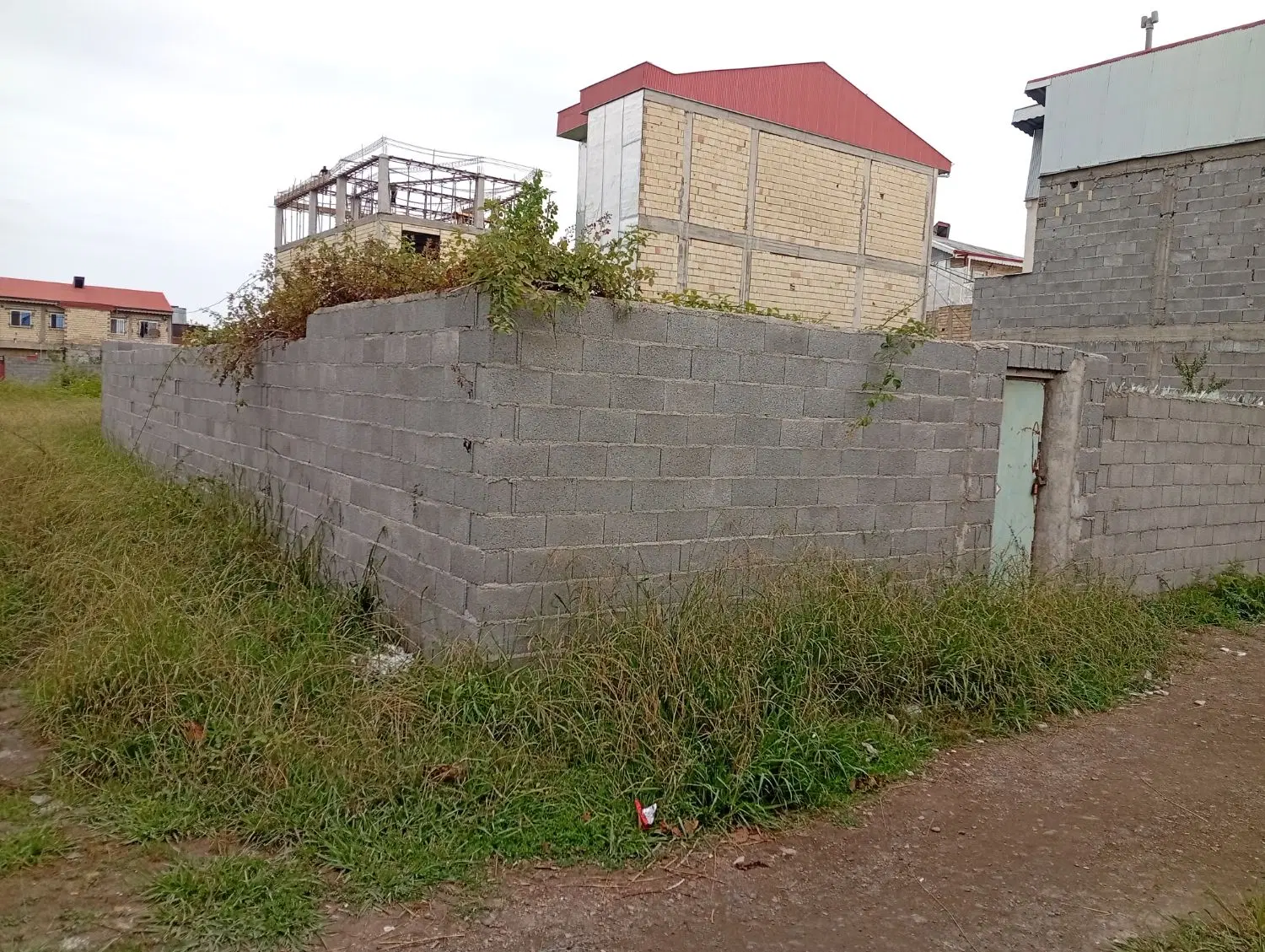 زمین با کاربری مسکونی