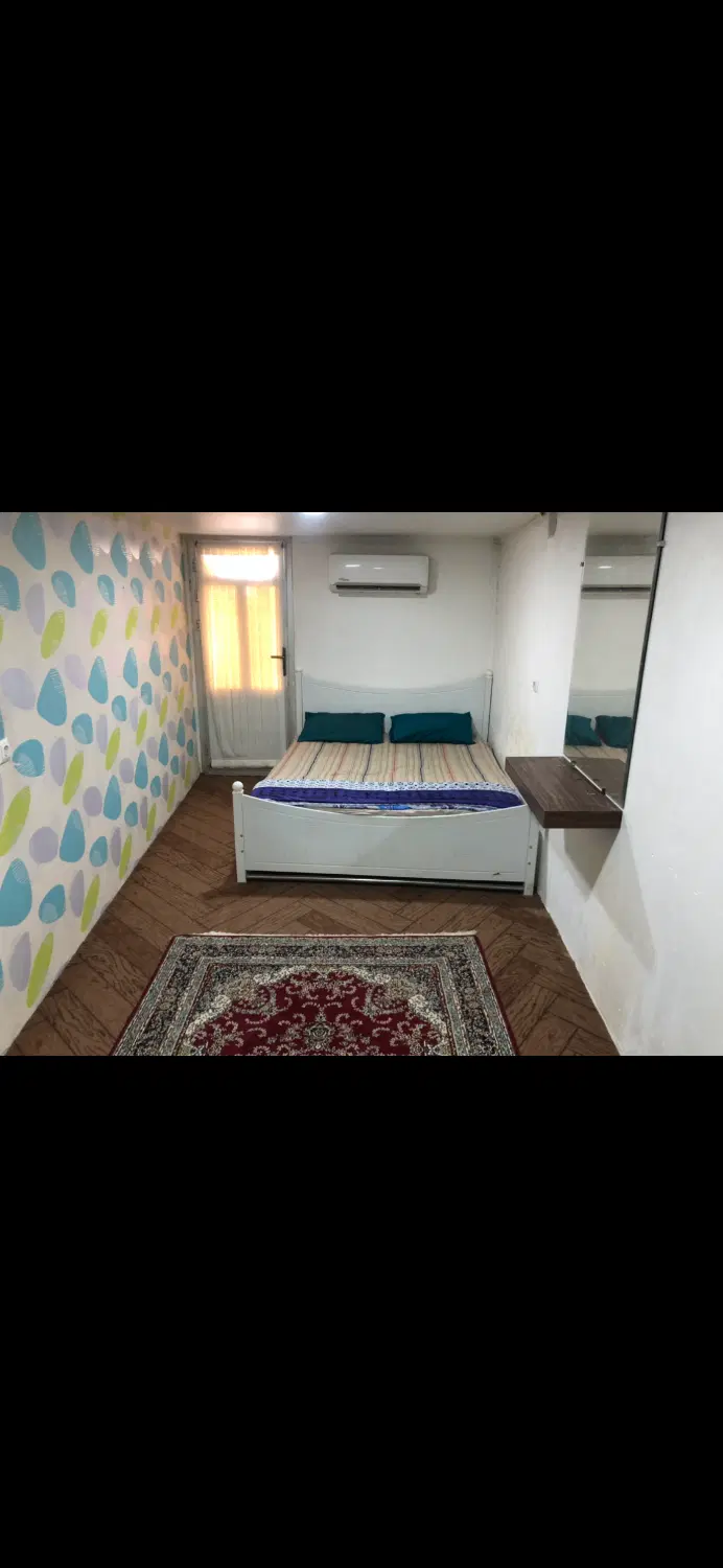 واحد تک خواب ۷۰ متری خیابان فرودگاه