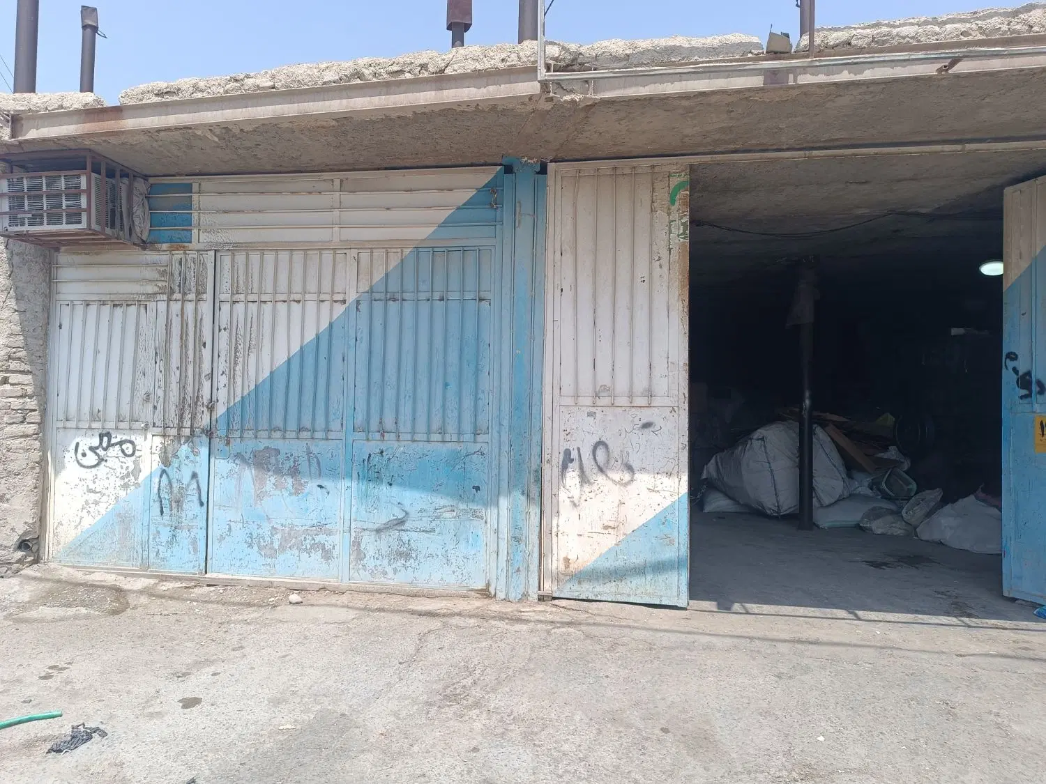 سه عدد مغازه خیابان درزاده