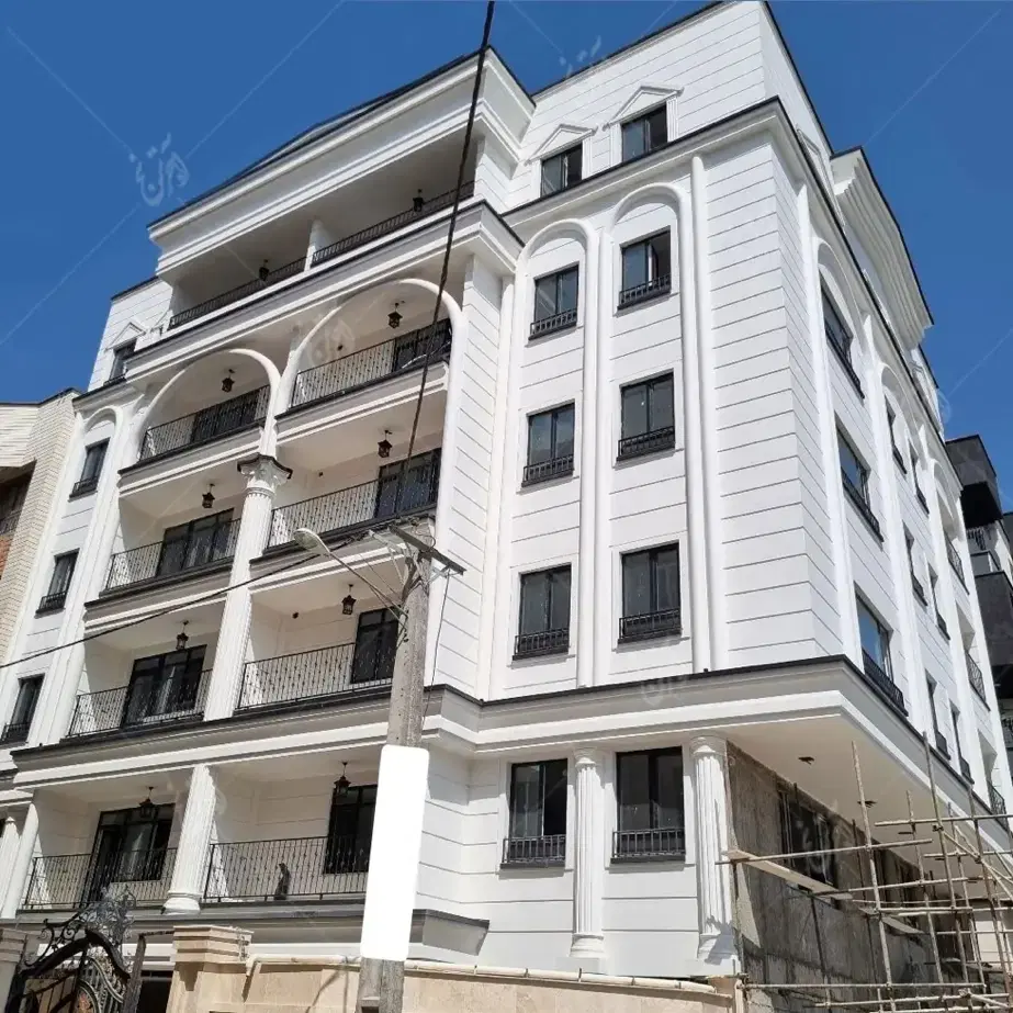 آپارتمان ۳ خوابه خیابان دستغیب