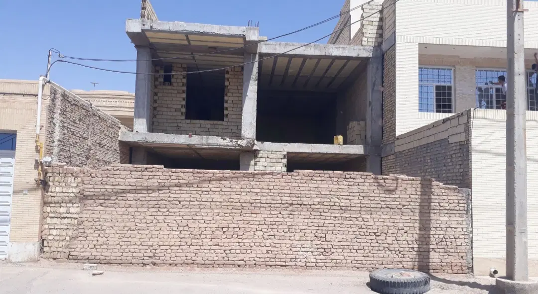 فروش ملک نیمه ساز