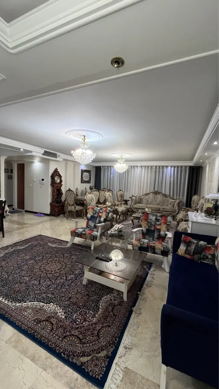 ۱۰۰ متر ۲ خواب فول امکانات