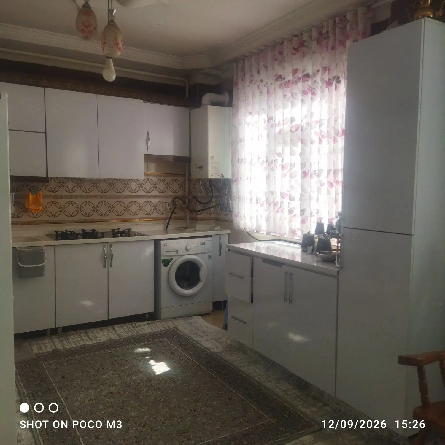 خانه ۳ طبقه دو طبقه برای سکونت یک طبقه پارکینگ