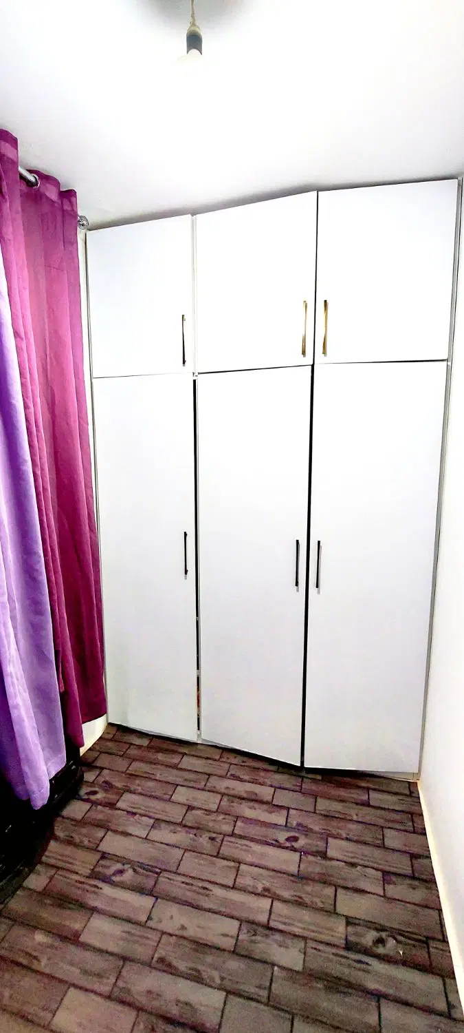 آپارتمان تک واحدی