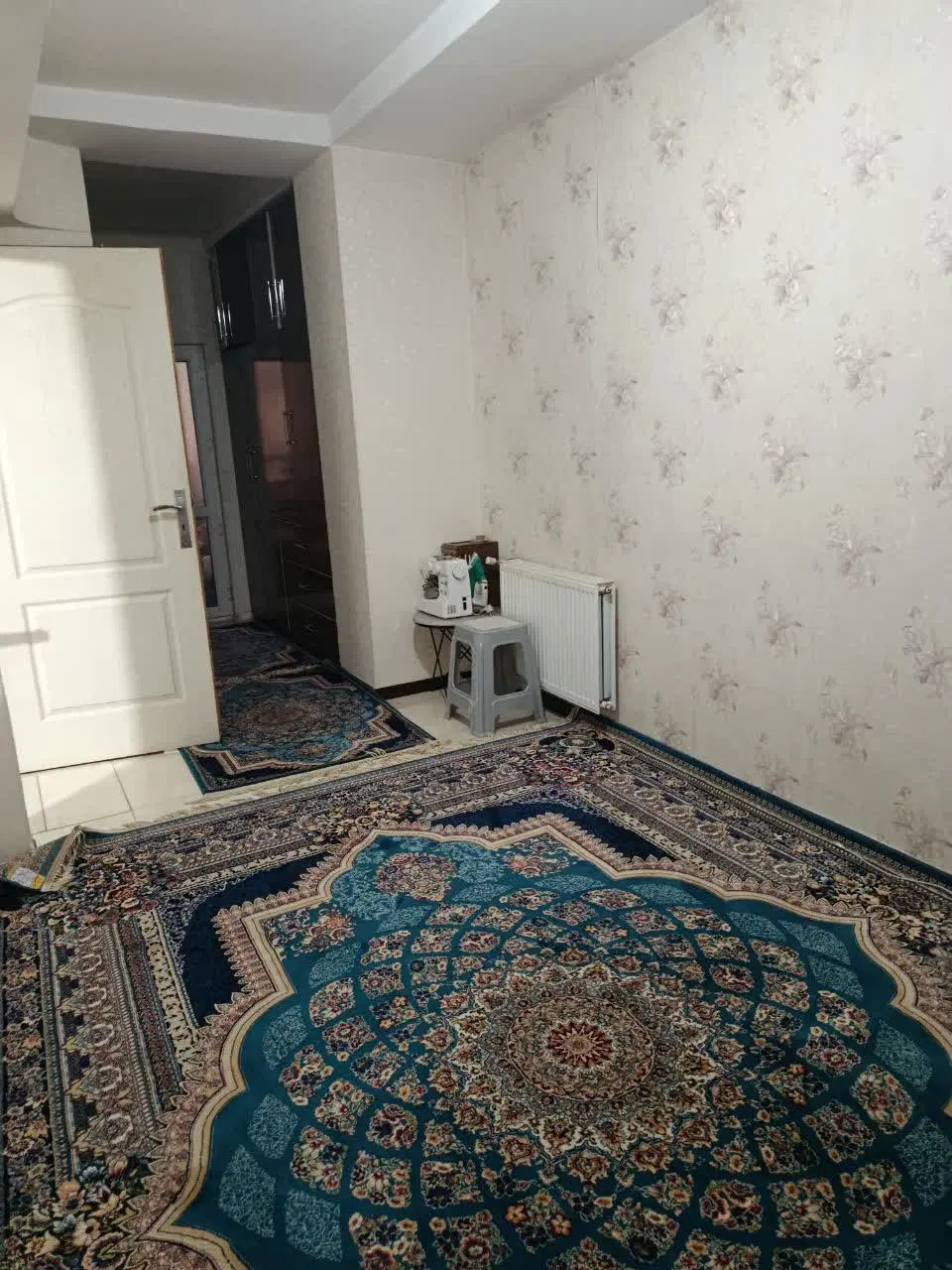 واحد در ساختمان صنوبر علی بیگی