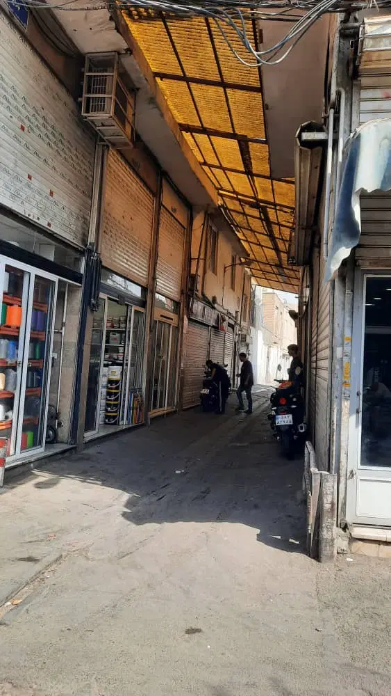 مغازه تجاری ب حدود ۱۱متر