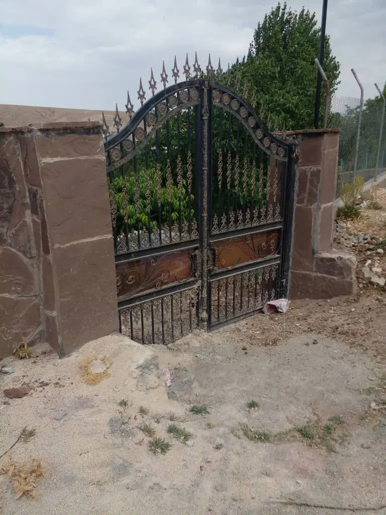 باغ ویلا ۴۰۰۰ متری در روستای نام‌آور فیروزکوه