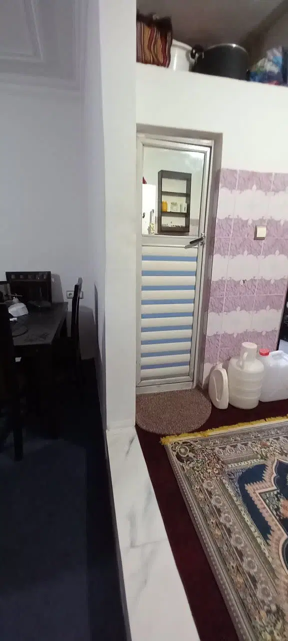 فروش طبقه اول منوچهری دوازده متری عقیل