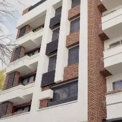 واحد ۱۳۰ متری کوکب غربی گلشهر