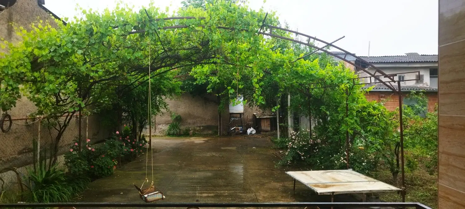 خانه ویلایی بزرگ در روستاگرگان
