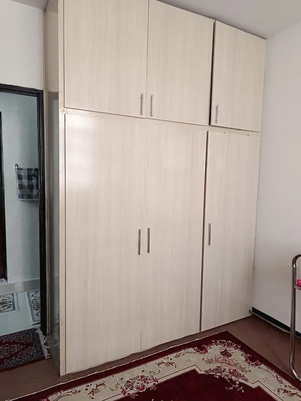 آپارتمان ۹۵ متری سنددار