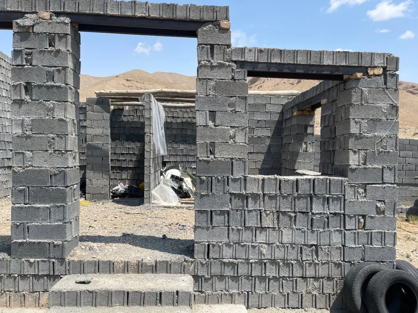 ویلا نیمه کاره