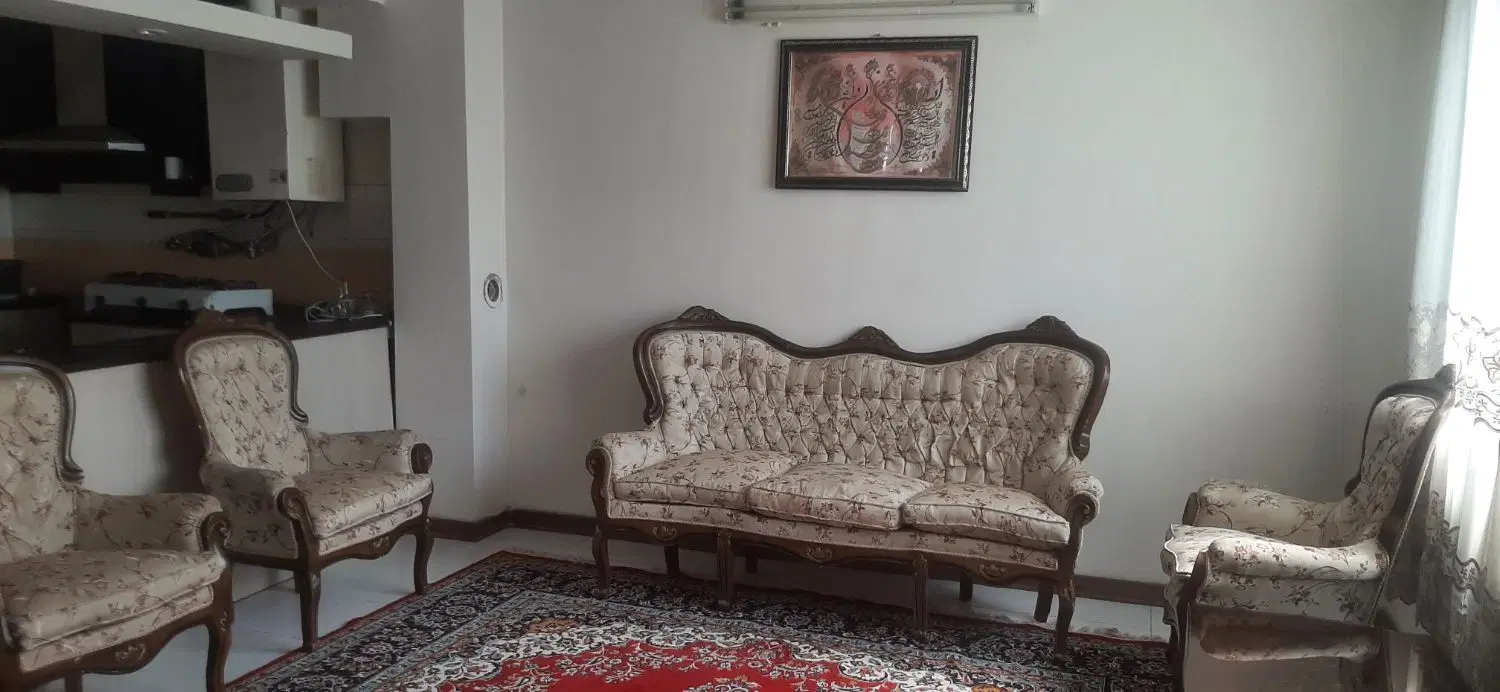 همخونه میخوام