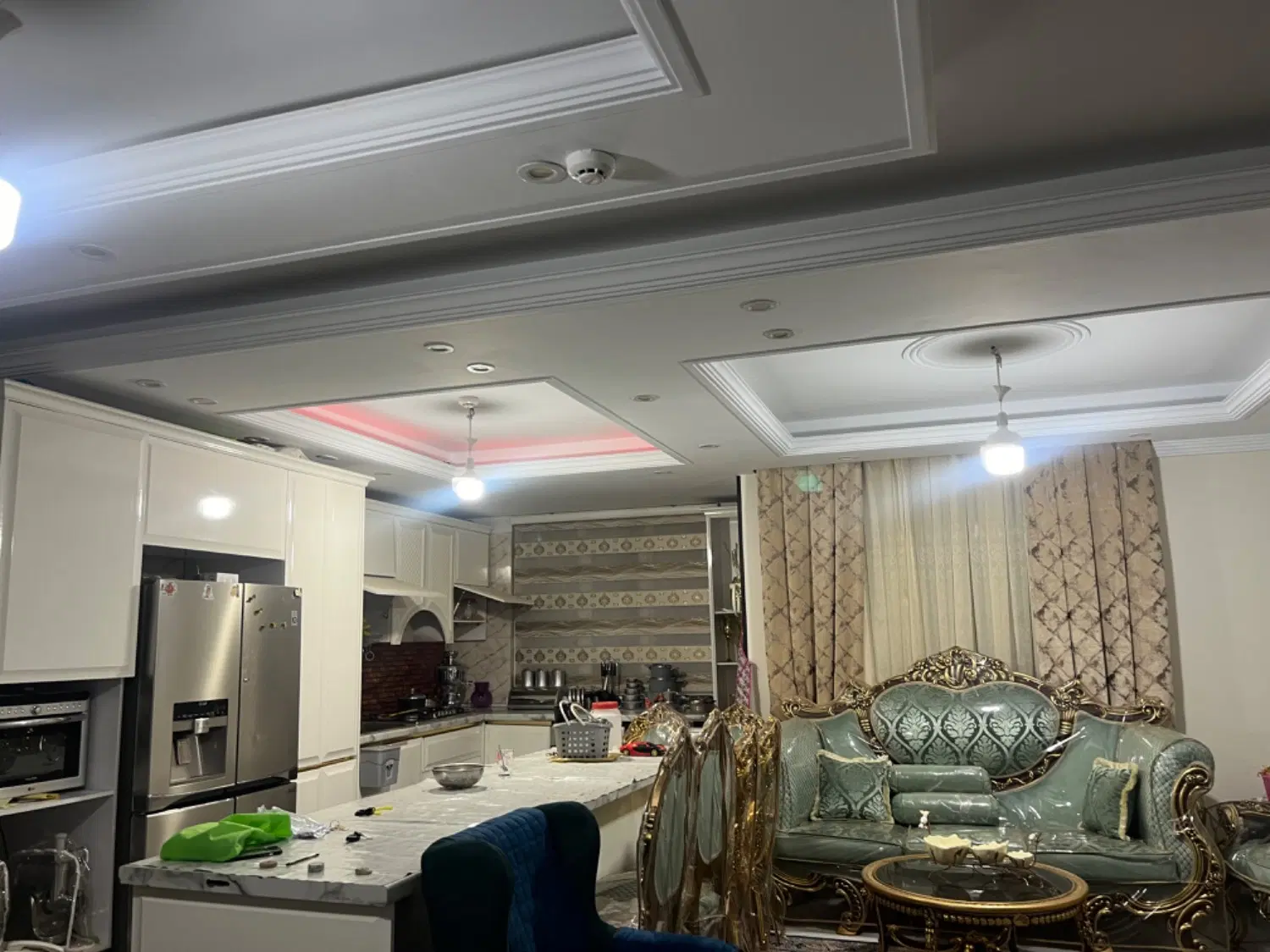 اجاره واحد آپارتمان طبقه چهارم