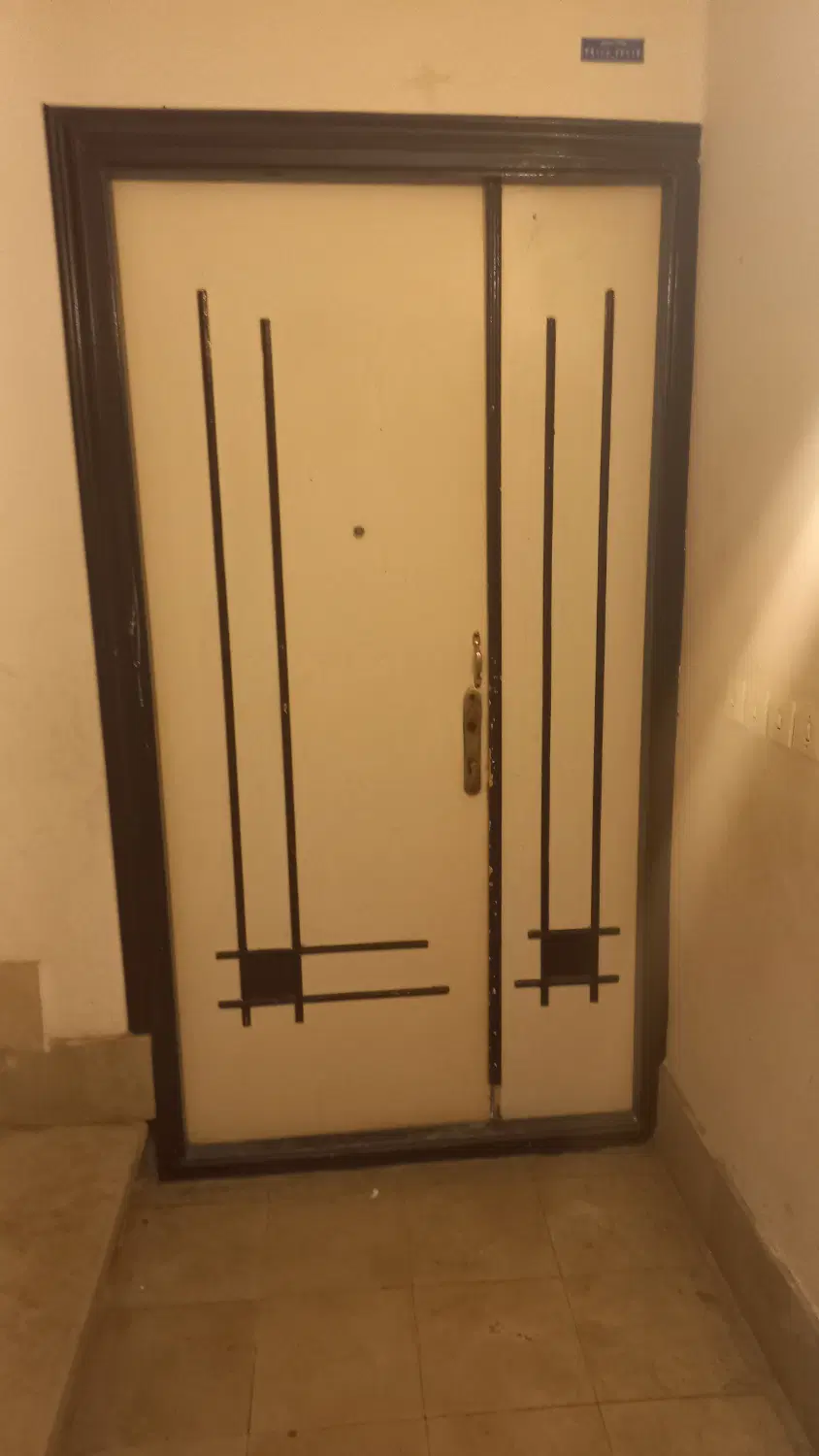 آپارتمان تکواحدی جانباز ۲۴