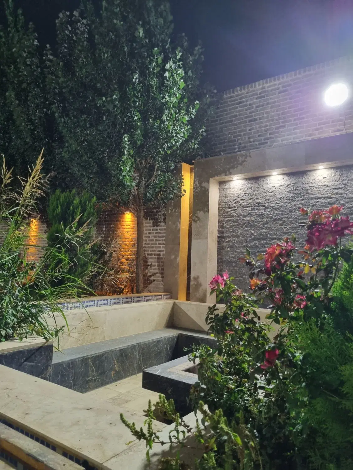 ویلا لوکس مدرن