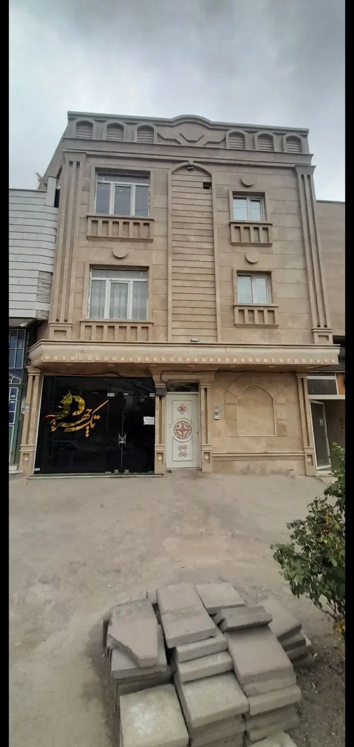 مغازه ۷۰ متری بلوار سعدی