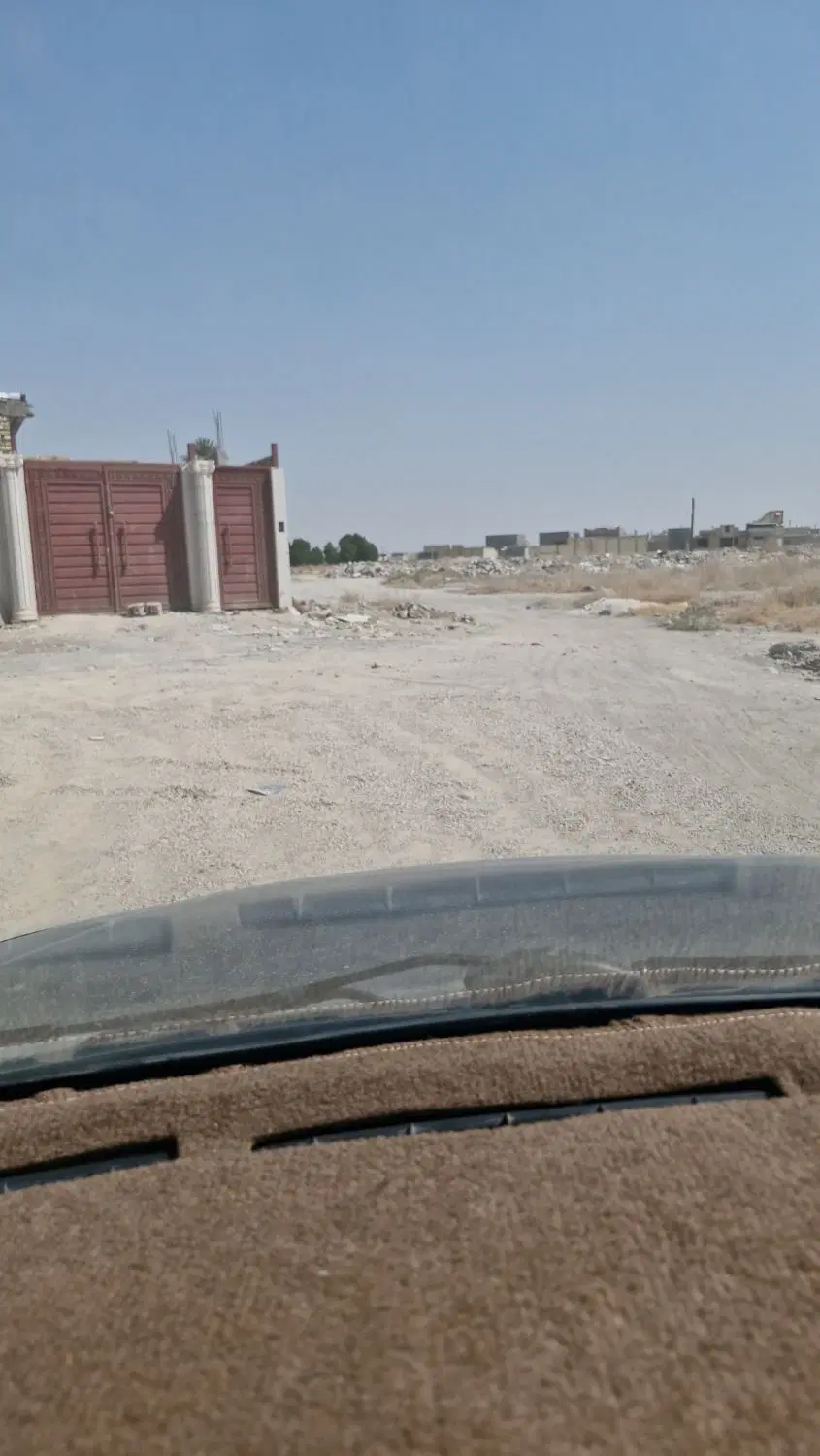 زمین ۱۸۰ متری ذاکر ۲